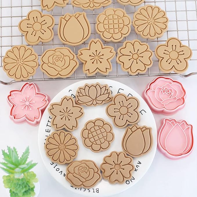 8 Pcs Cookie Cutters Set 3D Holiday Cookie Cutters - Image 5