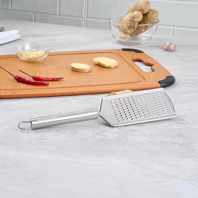 Restaurantware-German Standard Fine Handheld Graters, 6 Flat Cheese Graters - Image 8